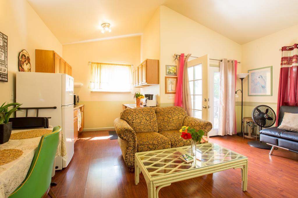 Oceanfront Cottage Near The Kalapana Lava Flows Kehena Bagian luar foto